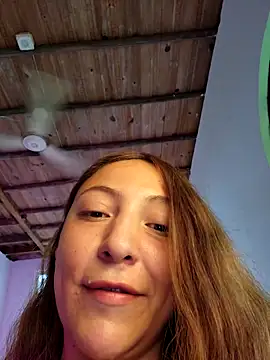 VickyHoult online show from 3, 1, 2025