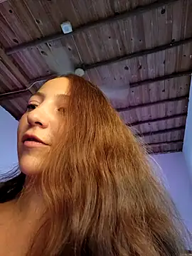 VickyHoult online show from 7, 1, 2025