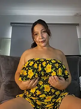 VickyHoult online show from 11, 2, 2026