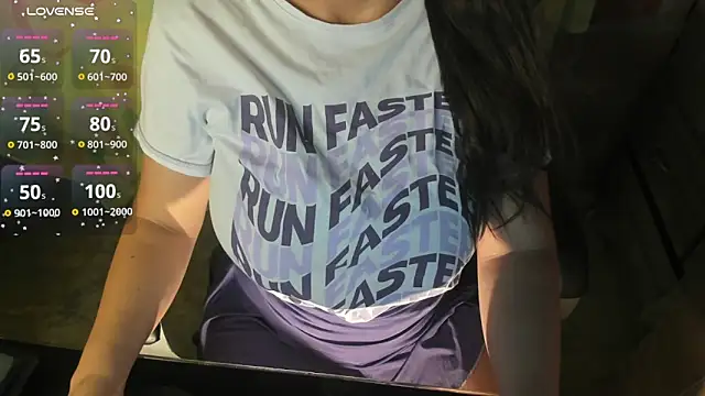 Tiffany teressa online show from 28, 3, 2026