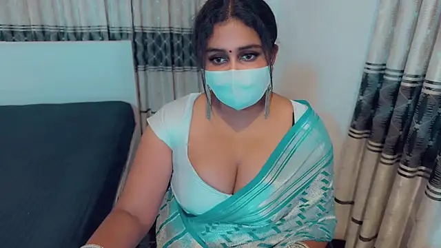 Snapshot of SonY_CaM chatting on 28, 10, 2025 SonY CaM online show from 28, 10, 2025