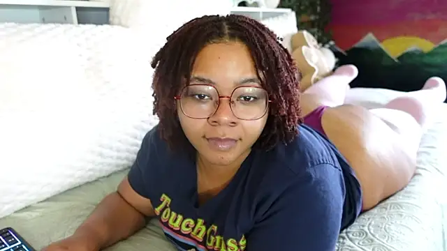 Snapshot of -khayaparker chatting on 10, 3, 2025 -khayaparker online show from 10, 3, 2025