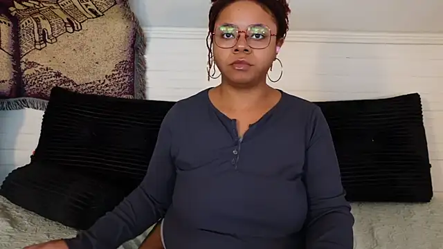 Snapshot of -khayaparker chatting on 1, 6, 2026 -khayaparker online show from 1, 6, 2026