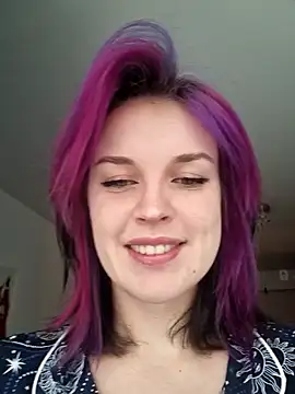 LazyTanukii online show from 24, 12, 2024