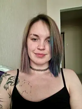 Snapshot of LazyTanukii chatting on 5, 7, 2026 LazyTanukii online show from 5, 7, 2026