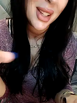 Snapshot of Queen_sousou chatting on 19, 11, 2025 Queen sousou online show from 19, 11, 2025