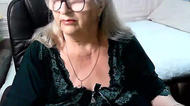 LolkaAlyss online show from 6, 4, 2026