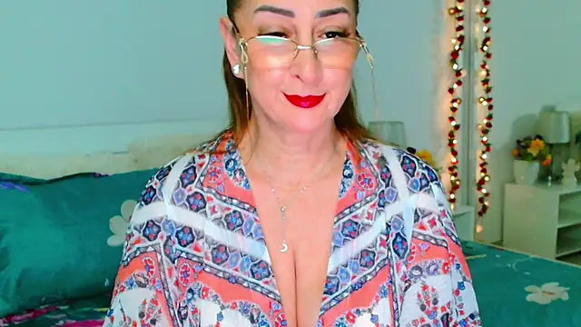 Tyana40 online show from 13, 3, 2026