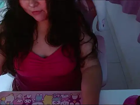 Snapshot of KittyK3 chatting on 12, 10, 2025 KittyK3 online show from 12, 10, 2025