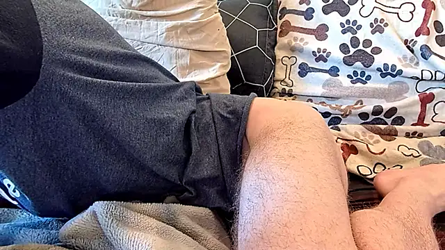 Snapshot of pyrowuff chatting on 5, 1, 2025 pyrowuff online show from 5, 1, 2025