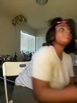 DancingLemonade online show from 4, 2, 2025