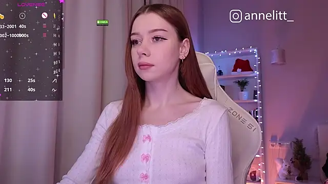 Annelitt online show from 5, 1, 2025