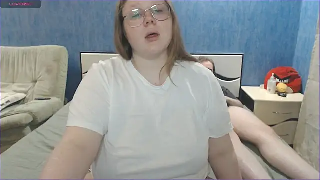 Snapshot of Touch_me_more_please chatting on 11, 3, 2025 Touch me more please online show from 11, 3, 2025