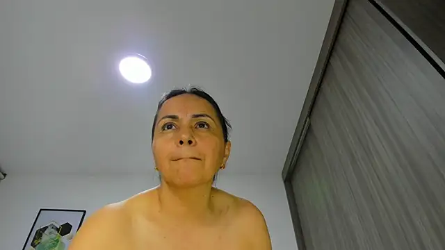 Snapshot of Paty37 chatting on 16, 6, 2026 Paty37 online show from 16, 6, 2026