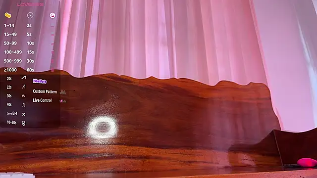 Raamoss online show from 4, 12, 2025