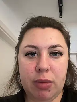 Snapshot of Sara_Slow chatting on 19, 7, 2026 Sara Slow online show from 19, 7, 2026