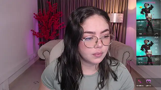 Snapshot of emmy_walker chatting on 17, 1, 2025 emmy walker online show from 17, 1, 2025