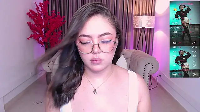 Snapshot of emmy_walker chatting on 20, 1, 2025 emmy walker online show from 20, 1, 2025