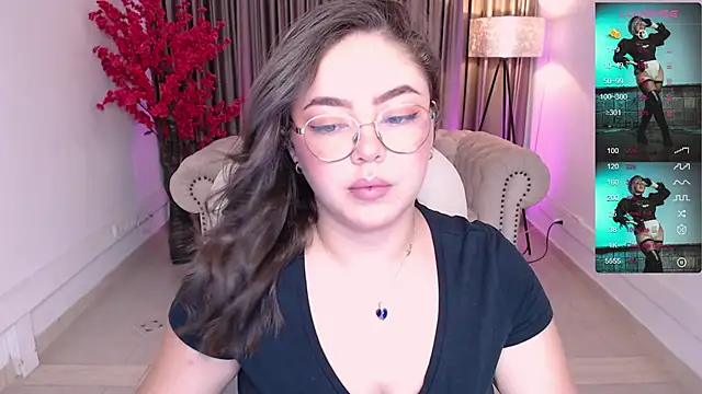 Snapshot of emmy_walker chatting on 21, 1, 2025 emmy walker online show from 21, 1, 2025