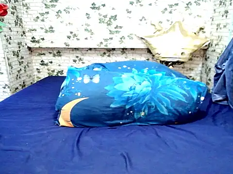 IndianDelia online show from 3, 11, 2025