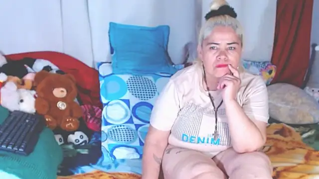 estrellita fugaz16x online show from 28, 11, 2025