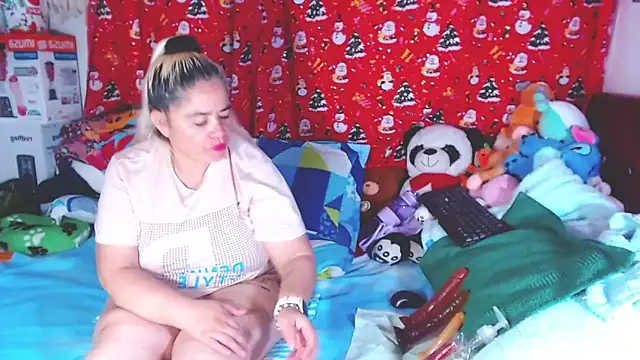 estrellita fugaz16x online show from 25, 2, 2026