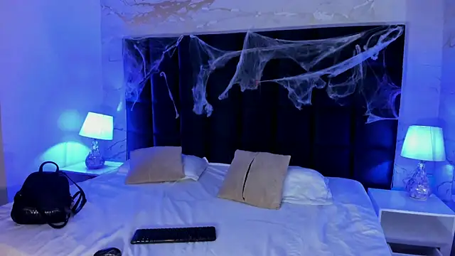 Maddysex  online show from 18, 10, 2025