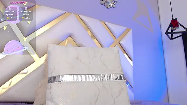 Snapshot of BeckyAnders chatting on 27, 10, 2025 BeckyAnders online show from 27, 10, 2025