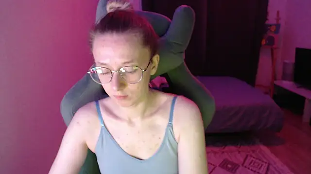 Snapshot of AnabelFrel chatting on 14, 9, 2025 AnabelFrel online show from 14, 9, 2025