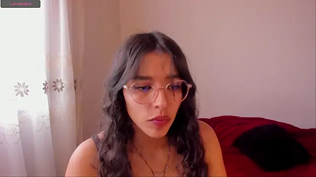 aluna 0310 online show from 5, 12, 2024