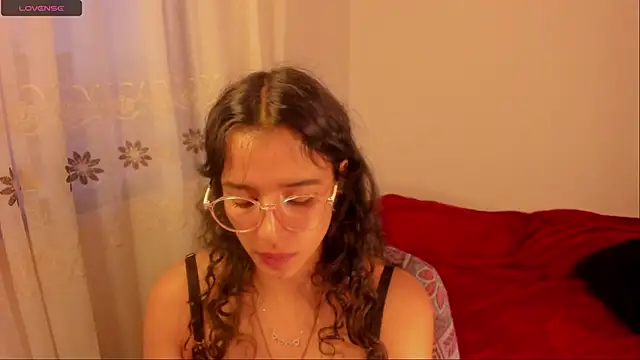 aluna 0310 online show from 5, 12, 2024