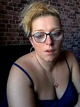 winniess40 online show from 21, 12, 2024