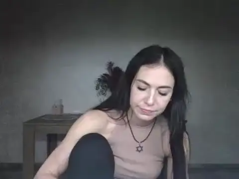 JulianaGold1 online show from 7, 12, 2024