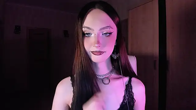 Snapshot of Alice__Aris chatting on 3, 10, 2025 Alice  Aris online show from 3, 10, 2025