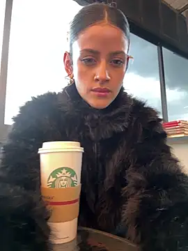 alana15 online show from 19, 12, 2025