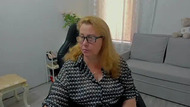Snapshot of Frau_Marta chatting on 11, 7, 2026 Frau Marta online show from 11, 7, 2026