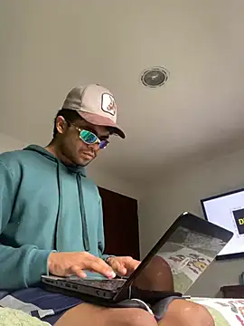 pinedasex777 online show from 30, 1, 2025