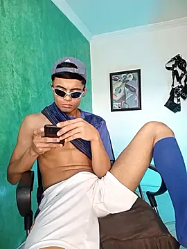 pinedasex777 online show from 2, 12, 2025