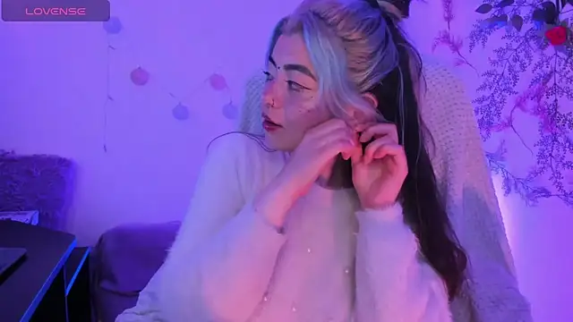 Sammysammy  online show from 8, 3, 2025