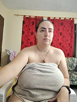 Snapshot of rosahills chatting on 23, 4, 2026 rosahills online show from 23, 4, 2026