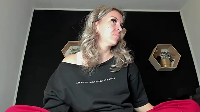 Alesys69 online show from 30, 10, 2025