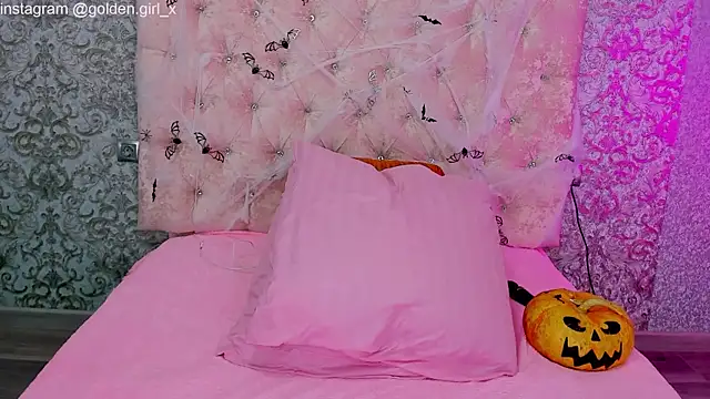 Akilla Queen online show from 5, 11, 2025