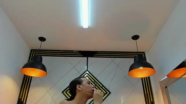 Leisygirl online show from 11, 4, 2026