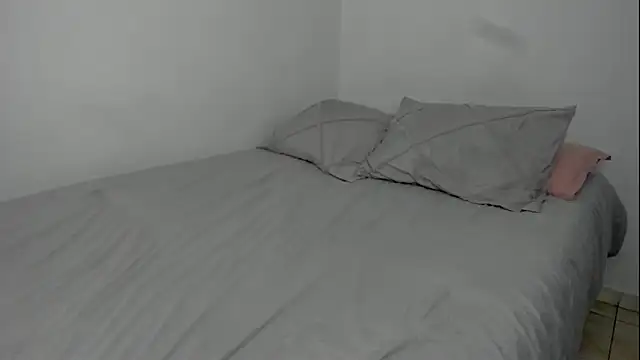 Dephne   online show from 9, 2, 2026