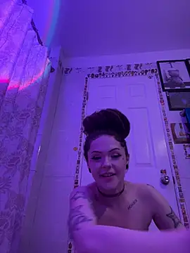 Snapshot of BlaizeyBBy chatting on 13, 3, 2025 BlaizeyBBy online show from 13, 3, 2025