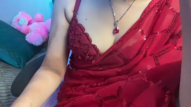 Snapshot of Queen_Angelena chatting on 8, 5, 2026 Queen Angelena online show from 8, 5, 2026