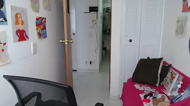 soynanabela28 online show from 6, 11, 2025