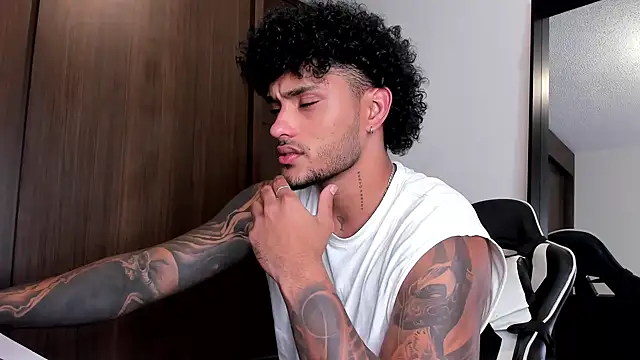 Alessandro Vanni online show from 7, 1, 2025