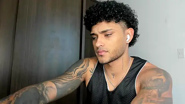 Alessandro Vanni online show from 3, 2, 2025