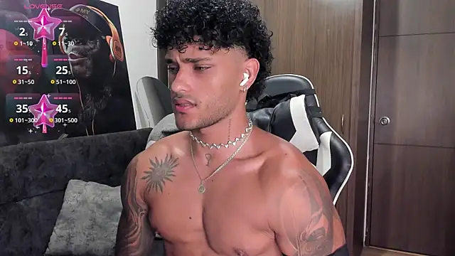 Alessandro Vanni online show from 12, 11, 2025